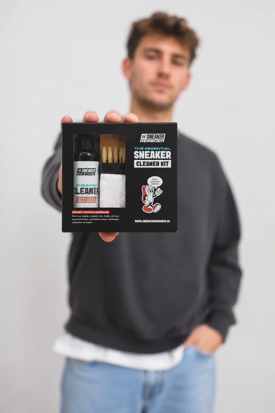 De Sneaker Reiniger: Blinkend nieuwe merkidentiteit voor blinkende sneakers